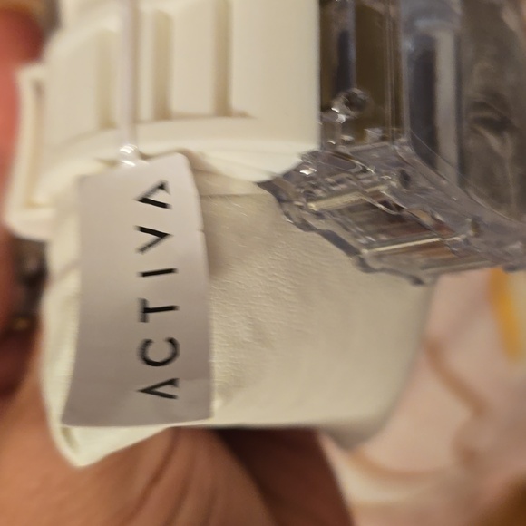 ACTIVA - Picture 4 of 4